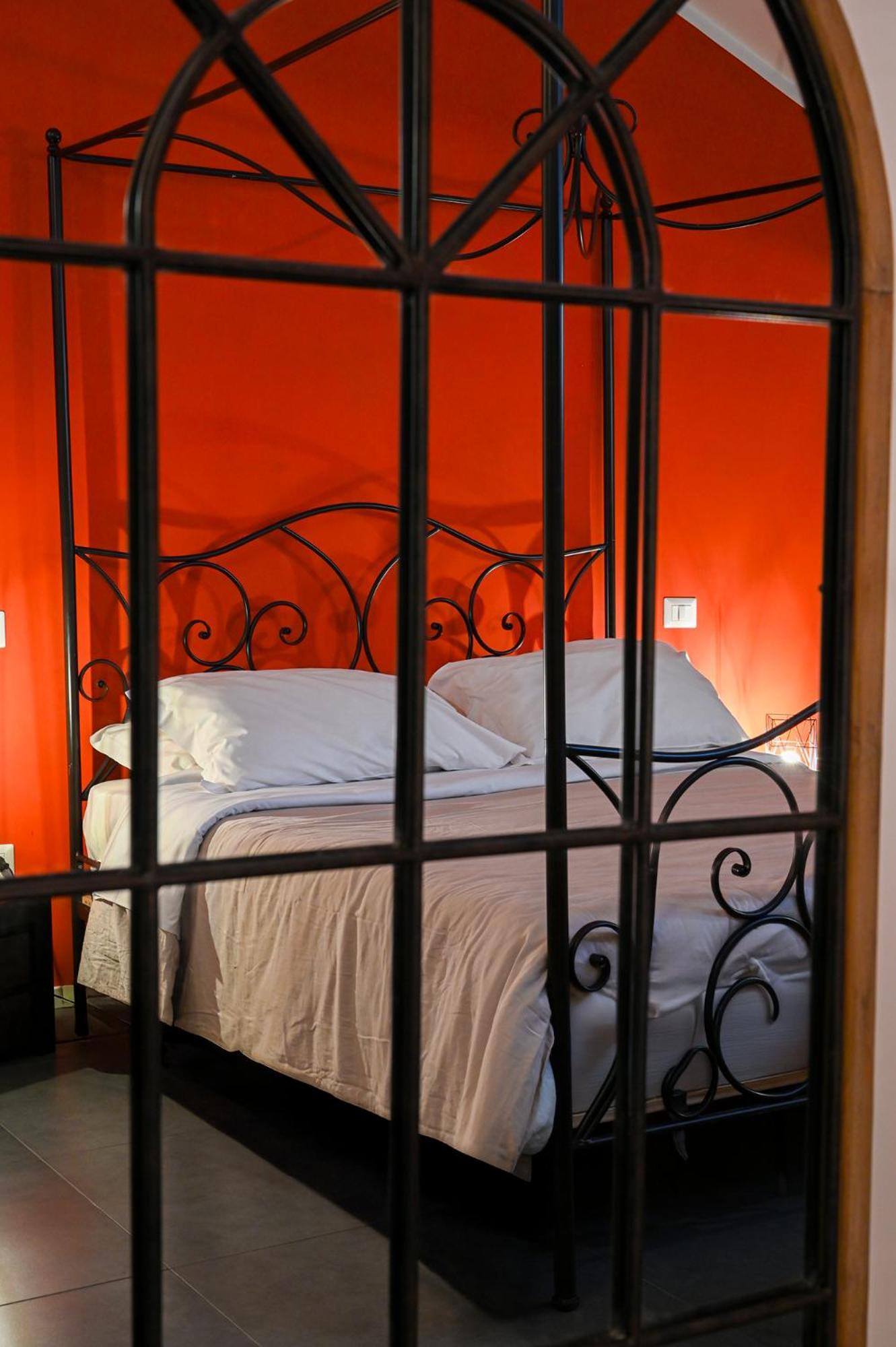 Palazzo Della Loggia B&B Naples Luaran gambar